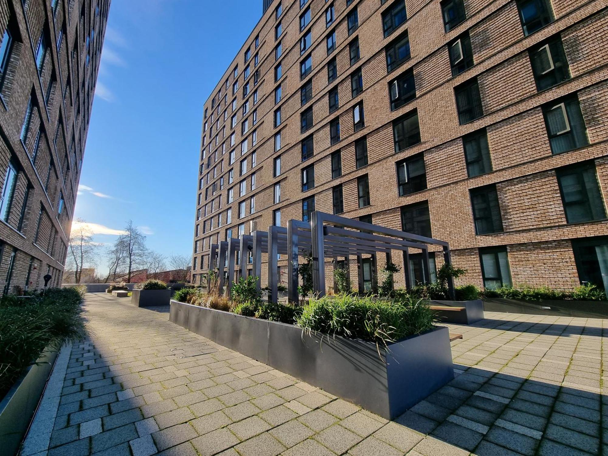 Trafford Suite Modern 1 Bed With Cinema Room แมนเชสเตอร์ ภายนอก รูปภาพ